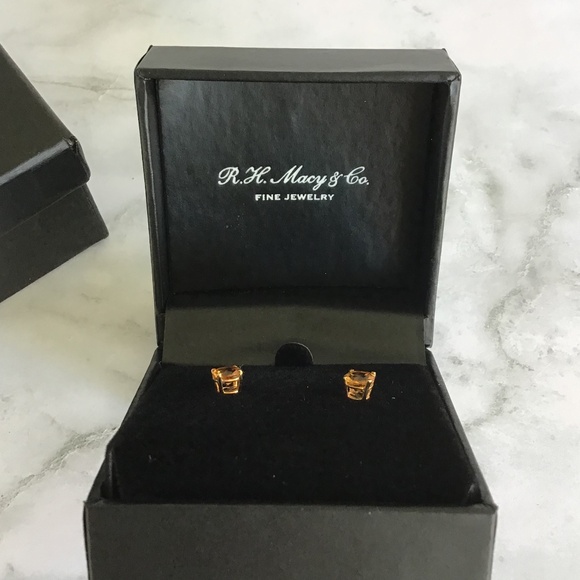 14K Yellow Gold & Genuine Citrine 5mm Stud Earrings November Birthstone NWT - Picture 9 of 11